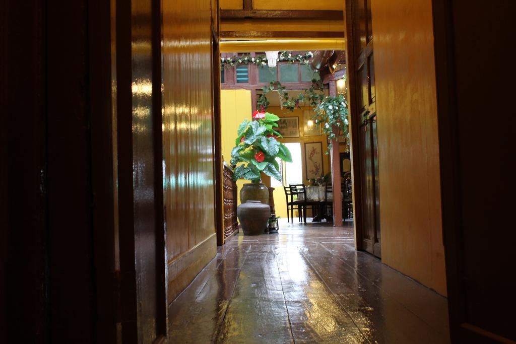 Vintage House Hotel Джордж Таун Екстериор снимка